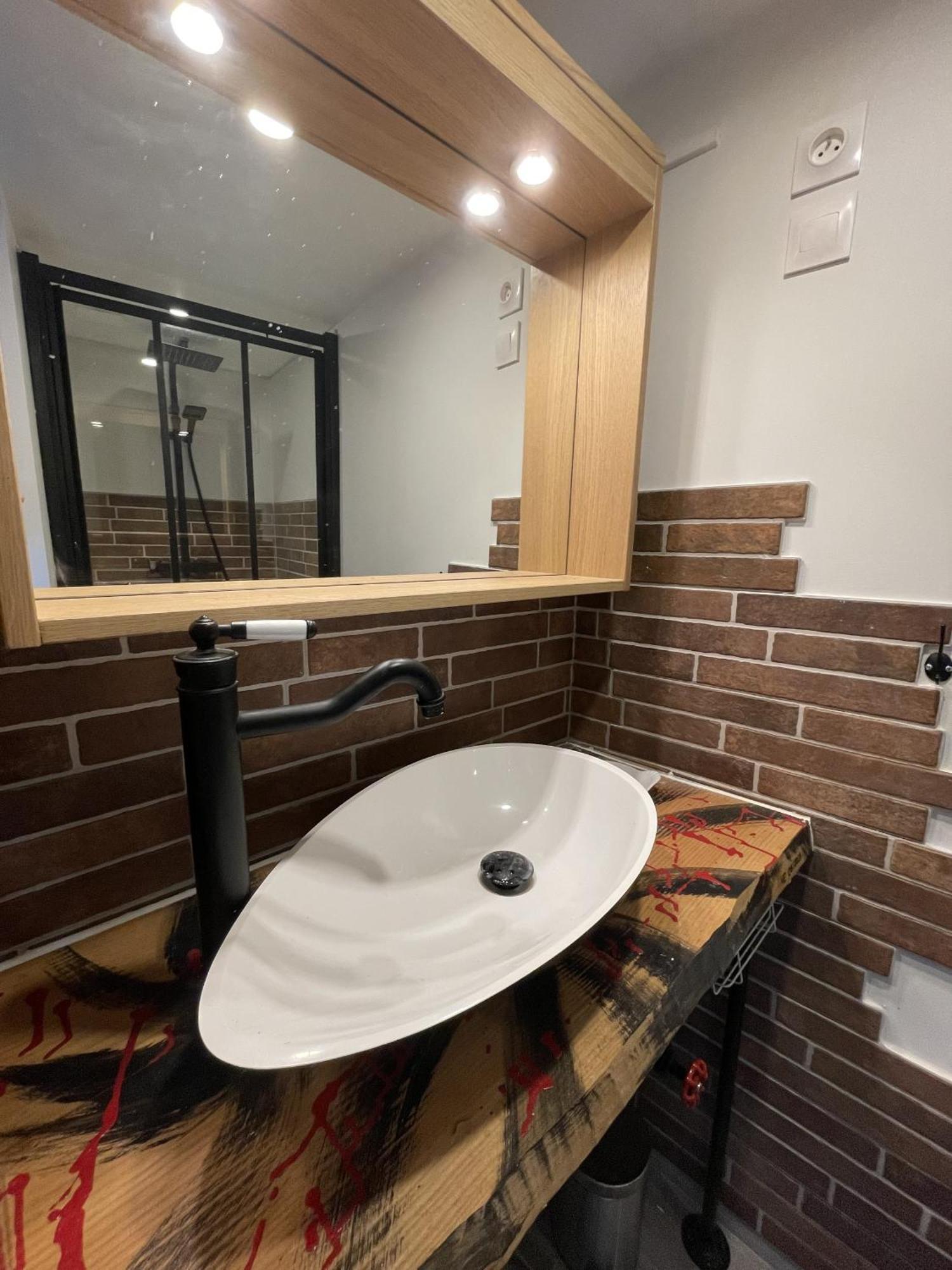 Cusset Villa Kiara Hebergements חדר תמונה